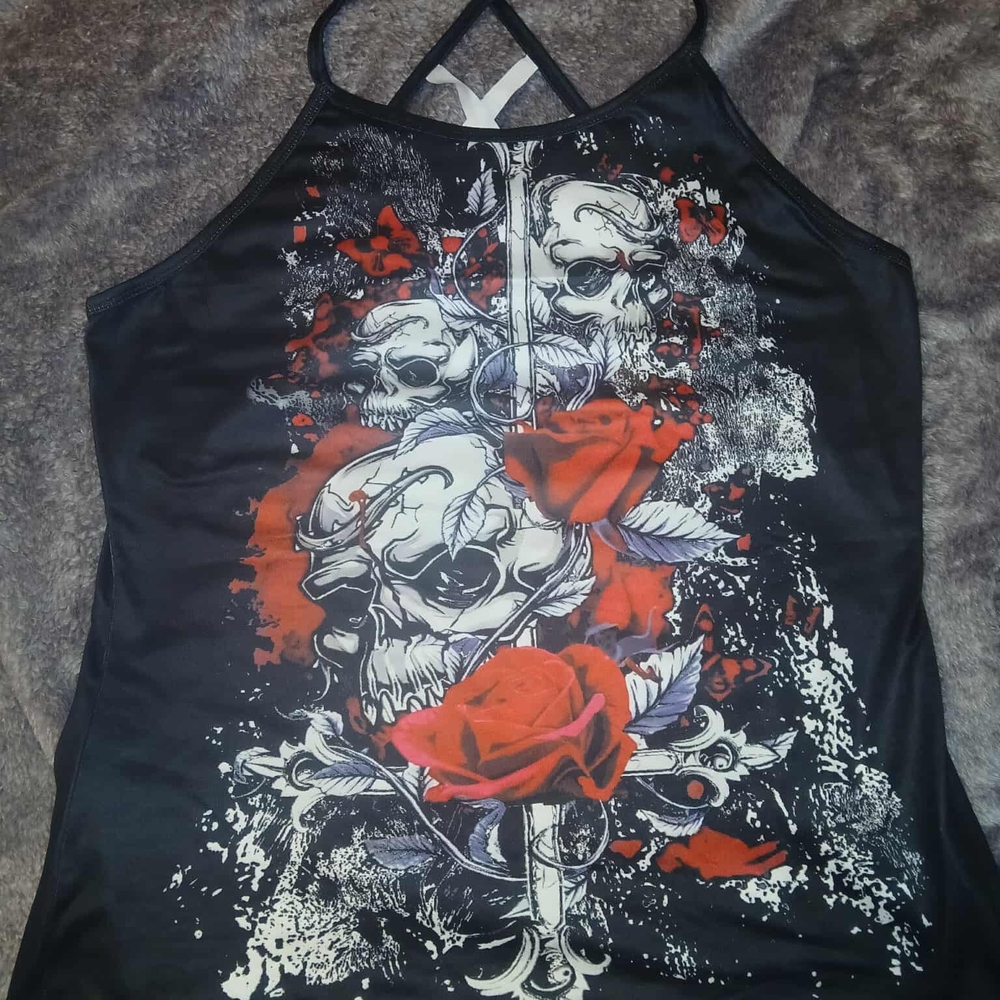 Black Tank Top with Skull and Rose Design